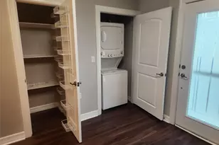 3501 Chenevert St, Houston, TX 77004 - Photo 19