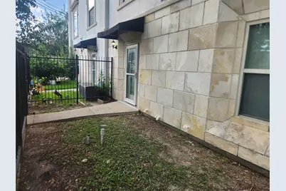 3501 Chenevert Street #2, Houston, TX 77004 - Photo 5