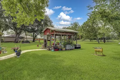 922 Runneburg Road, Crosby, TX 77532 - Photo 35