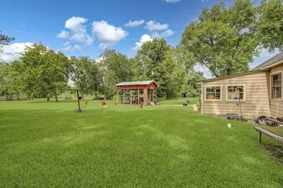922 Runneburg Road, Crosby, TX 77532 - Photo 37