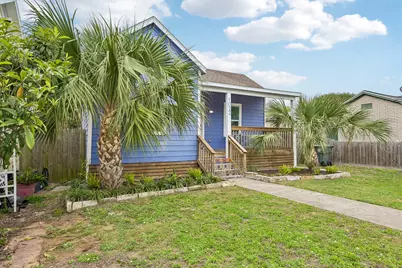 1022 Avenue L, Galveston, TX 77550 - Photo 37
