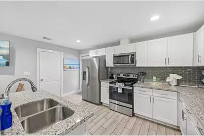 1022 Avenue L, Galveston, TX 77550 - Photo 13