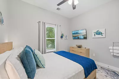 1022 Avenue L, Galveston, TX 77550 - Photo 15