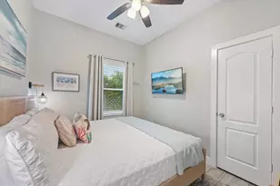 1022 Avenue L, Galveston, TX 77550 - Photo 17