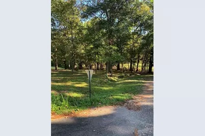 136 Inlet Drive, Livingston, TX 77351 - Photo 3