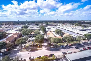 7520 Hornwood Dr, Houston, TX 77036 - Photo 29