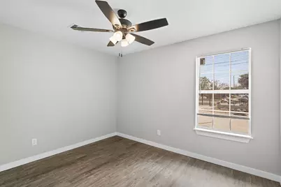 6121 Ridgemont Street, Houston, TX 77087 - Photo 11