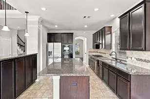 13102 Spear Trail Court, Rosharon, TX 77583 - Photo 9