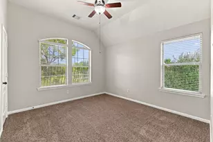 13102 Spear Trail Court, Rosharon, TX 77583 - Photo 29