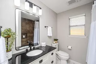 13507 Dripping Springs Dr, Houston, TX 77083 - Photo 27
