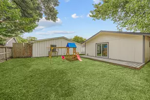 5250 Beechnut St, Houston, TX 77096 - Photo 25