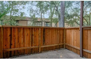 11711 Memorial Dr, Houston, TX 77024 - Photo 13