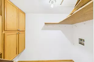 6416 Bankside Dr, Houston, TX 77096 - Photo 9