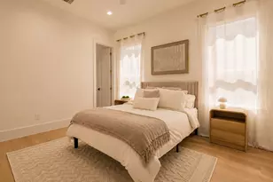 1644 Bonnie Brae St, Houston, TX 77006 - Photo 15