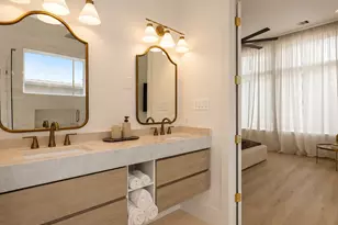 1644 Bonnie Brae St, Houston, TX 77006 - Photo 13