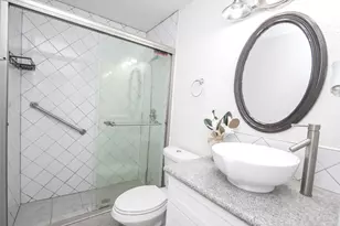 7237 Cook Rd, Houston, TX 77072 - Photo 19