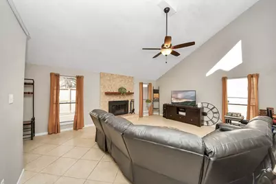 13984 Hollowgreen Drive #23, Houston, TX 77082 - Photo 21