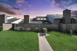 13984 Hollowgreen Dr, Houston, TX 77082 - Photo 1