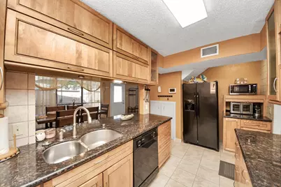 13984 Hollowgreen Drive #23, Houston, TX 77082 - Photo 17