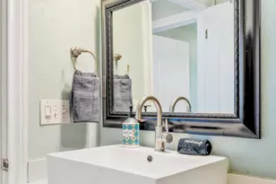 986 Bahama Dr, Crystal Beach, TX 77650 - Photo 21