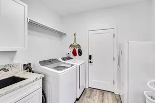 295 County Rd 687, Angleton, TX 77515 - Photo 37