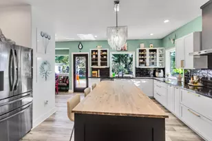 295 County Rd 687, Angleton, TX 77515 - Photo 19