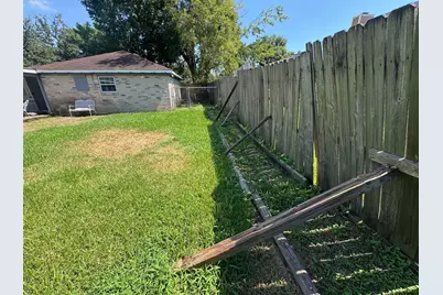 2328 Colleen Drive, Pearland, TX 77581 - Photo 13