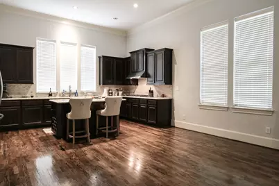 2037 Fannin Station N, Houston, TX 77045 - Photo 11