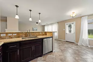 18215 Blake Valley Ln, Cypress, TX 77429 - Photo 7