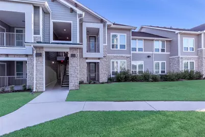 4633 Campus Dr, Fort Worth, TX 76119 - Photo 3