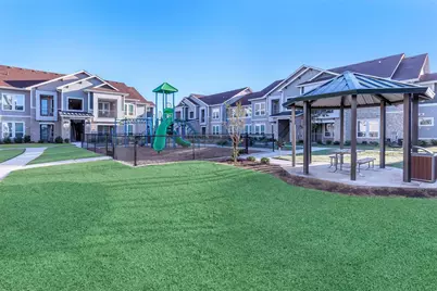 4633 Campus Dr, Fort Worth, TX 76119 - Photo 11