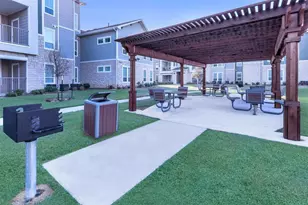 4633 Campus Dr, Fort Worth, TX 76119 - Photo 7