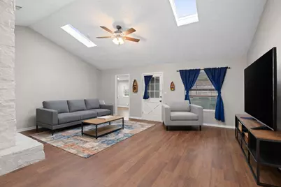 548 Creekside Drive, Onalaska, TX 77360 - Photo 5