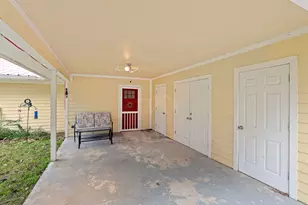 548 Creekside Dr, Onalaska, TX 77360 - Photo 19