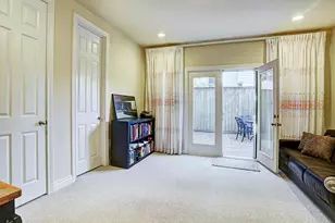 2602 Coastal Greens Dr, Houston, TX 77054 - Photo 9