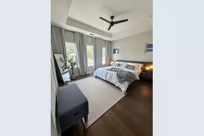 4214 McKinney Street, Houston, TX 77023 - Photo 9
