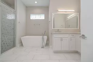1314 Mayfair Clarkson Ln, Houston, TX 77055 - Photo 13