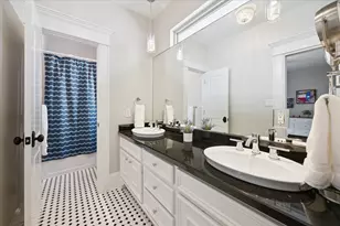 2124 Gostick St, Houston, TX 77008 - Photo 29