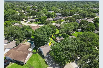 1819 Meadow Creek Drive, Pearland, TX 77581 - Photo 27