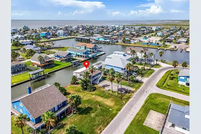 21806 Lampasas Drive, Galveston, TX 77554 - Photo 9