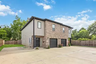 5023 Mallow St, Houston, TX 77033 - Photo 27