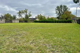 00 Blue Sky St, Houston, TX 77088 - Photo 3