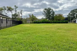 00 Blue Sky St, Houston, TX 77088 - Photo 5