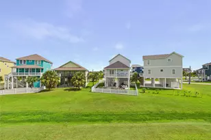 25011 Sausalito Dr, Galveston, TX 77554 - Photo 31