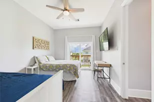 25011 Sausalito Dr, Galveston, TX 77554 - Photo 29