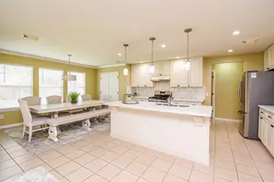 19822 Breezy Cove Ct, Tomball, TX 77375 - Photo 5