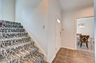 600 Wilcrest Dr, Houston, TX 77042 - Photo 11