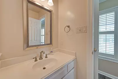600 Wilcrest Drive #31, Houston, TX 77042 - Photo 17