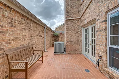 600 Wilcrest Drive #31, Houston, TX 77042 - Photo 19