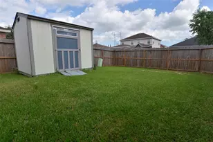 1996 Leisure Ln, League City, TX 77573 - Photo 25